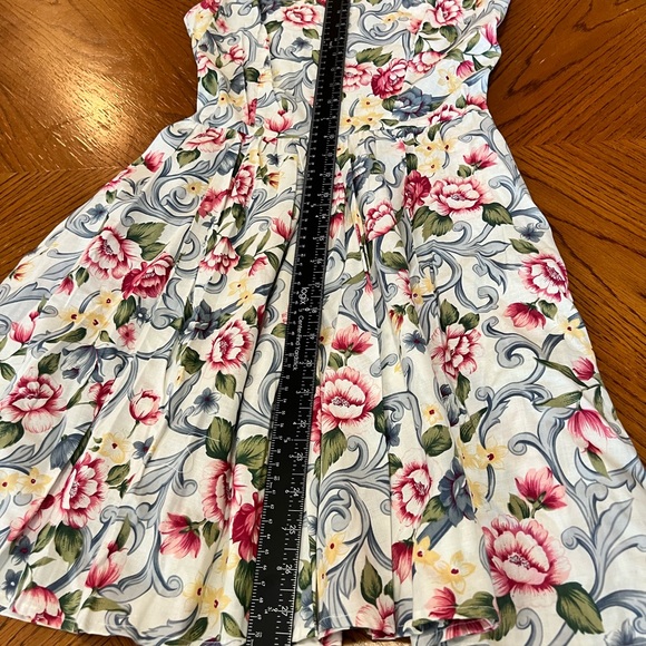 👗 Floral sundress 👗 - Picture 5 of 5